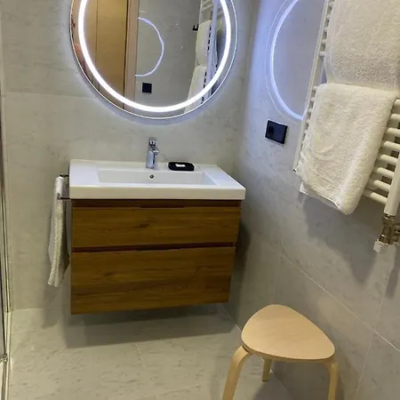 Apartment Move In Miragaia