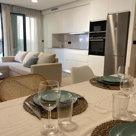 Move In Miragaia * Vigo